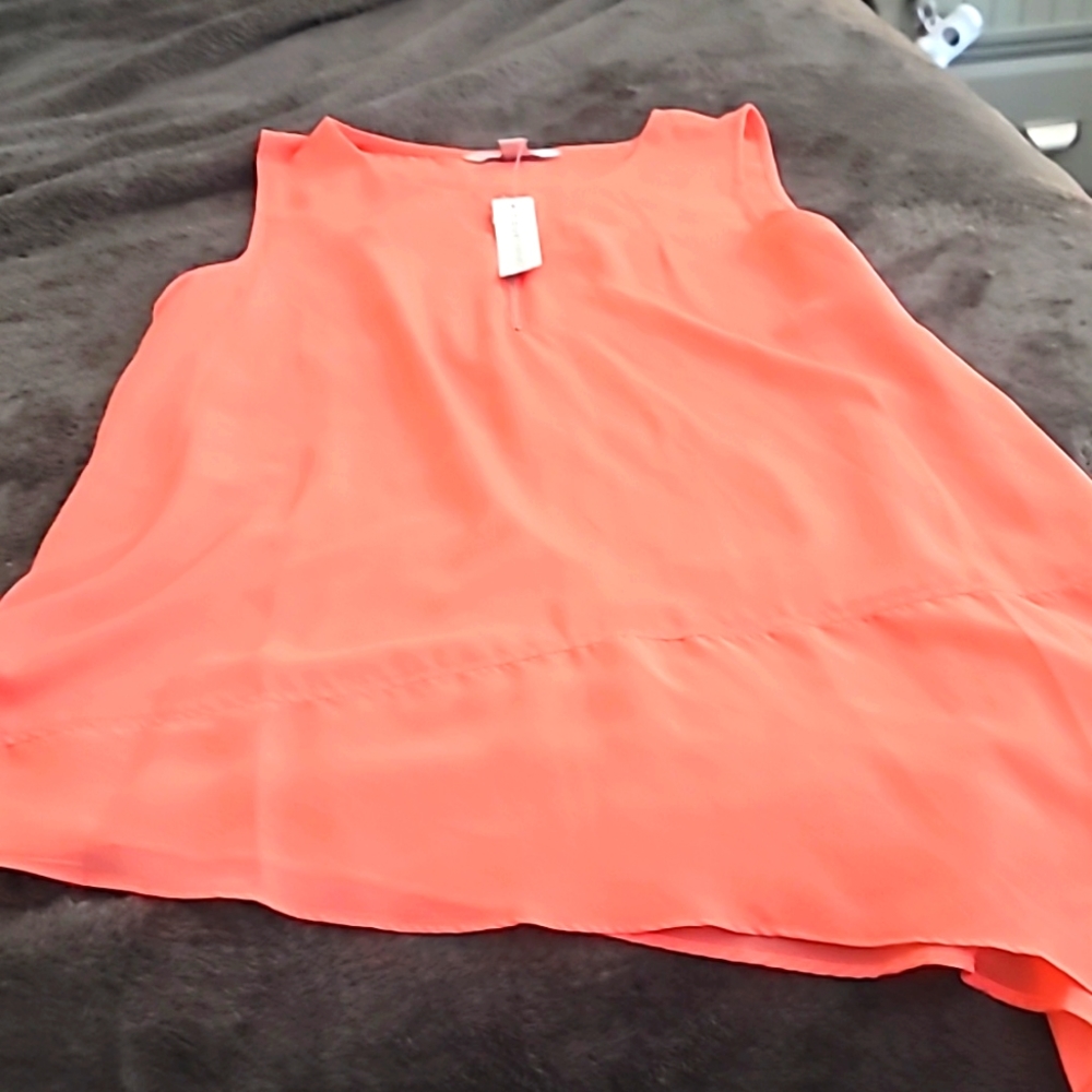 Counterparts medium tangerine tank top blouse
